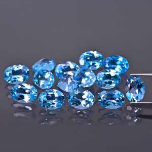 Pietra ovale, cono - topazio Swiss Blue 6x4 MM