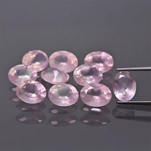 Pietra ovale, taglio conico - Quarzo rosa 7x5 MM